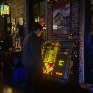 Meet your Posher, Aaron